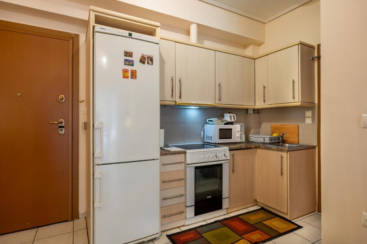 Апартаменты Flat In Excellent Location With Private Parking Афины Экстерьер фото